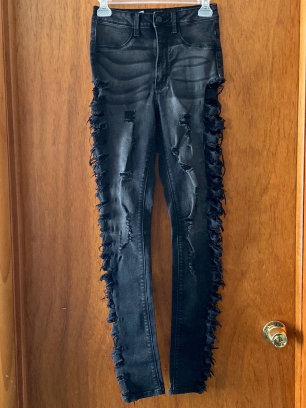 Honey Bum Juniors Dark Wash Distressed Skinny Jeans